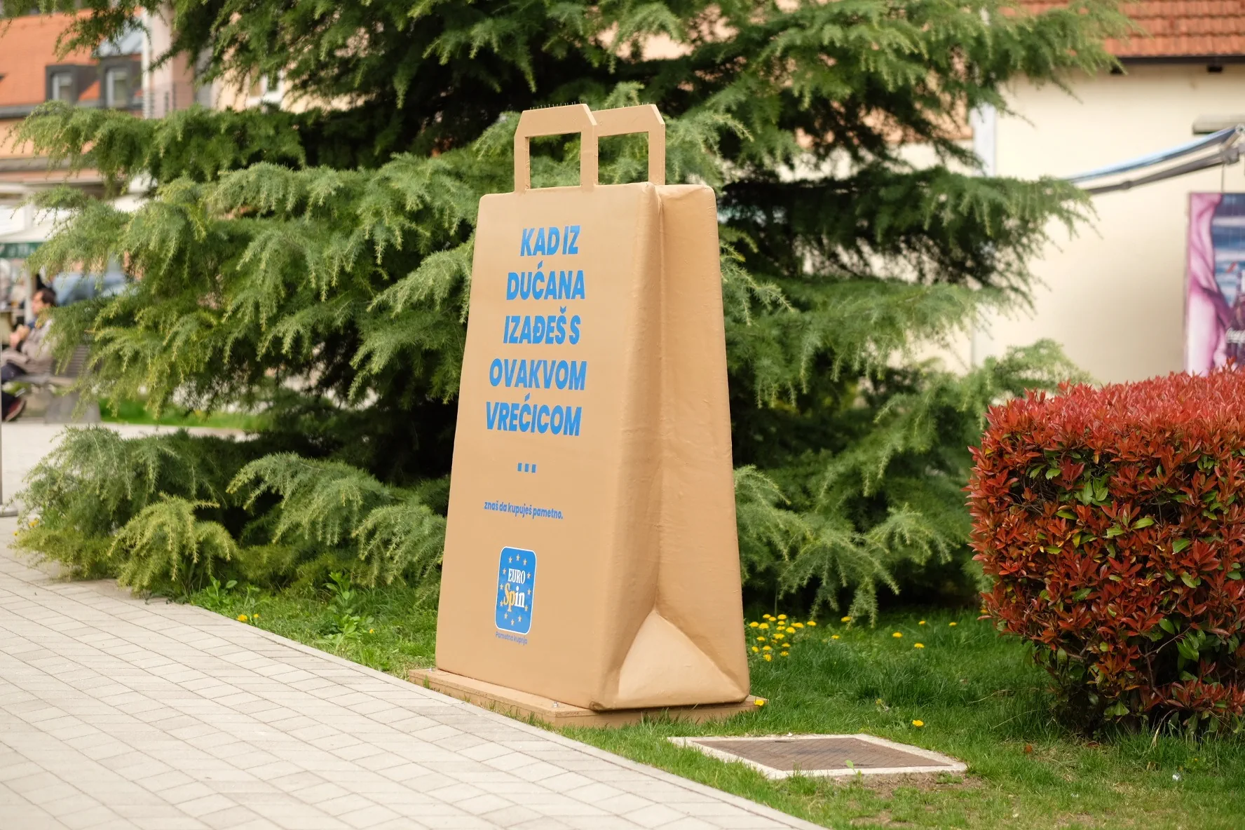 eurospin gigantska vrećica park bok